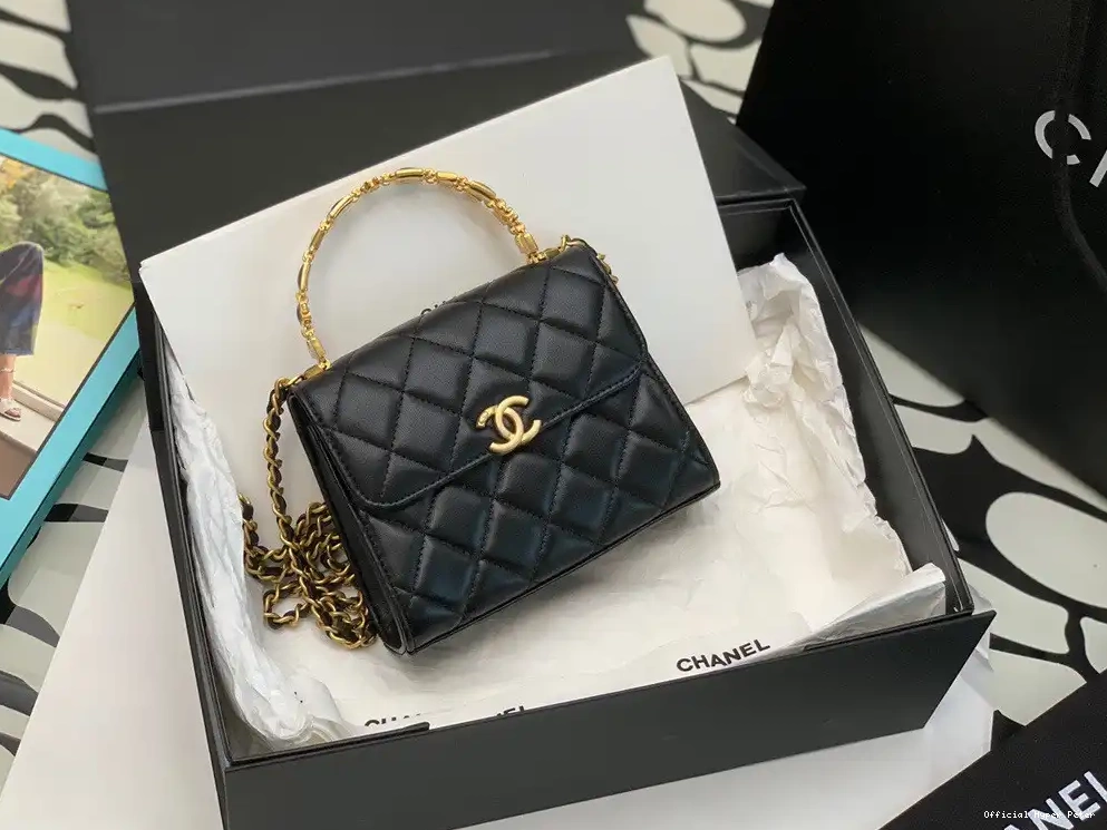 Hyper Peter CHANEL CHANELUTCH CHAIN WITH 0507